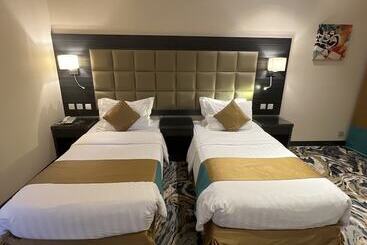 Отель W Platinum