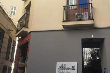 Apartamentos Catedral Plaza 3000