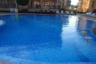 Aqua Dreams Studio Apartment