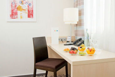 هتل Select Hamburg Nord