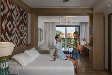 استراحتگاه Ocean Coral & Turquesa - All Inclusive