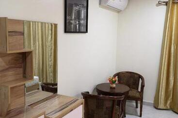 شقة فندقية Danat Layalina Appart