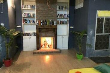 The Hostel Crown