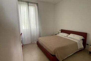 酒店 Antica Campione Rooms & Hostel