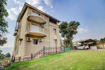 호텔 Flagship 23505 S Ramada Village