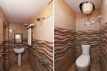 فندق Oyo 72569 New Nutan Krishna