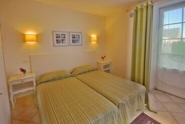 مبيت وإفطار Ferme De Kereven