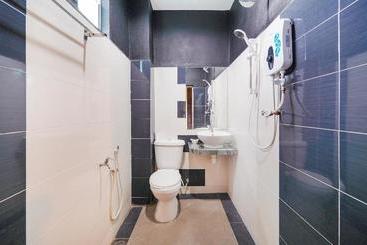 ホテル The N Langkawi By Oyo Rooms