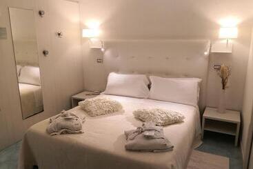 בית מלון כפרי Ca  Bianca