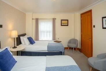 בית מלון כפרי Redesdale Arms