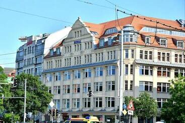 Отель Royal International Leipzig