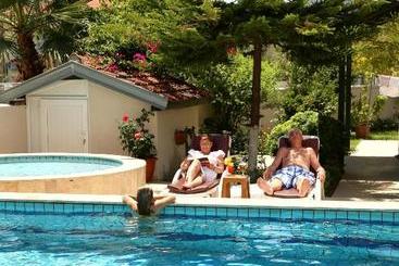 آپارتمان Ozalp Apart C