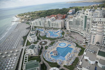 Sunset Resort