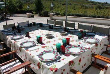 קוטג'' Casa Do Cimo