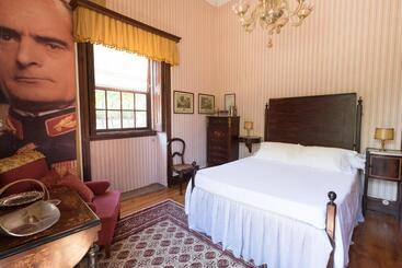 کلبه Casa Dos Varais, Manor House