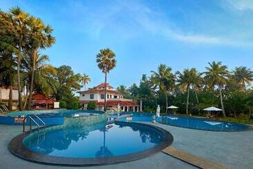 Estuary Island Resort