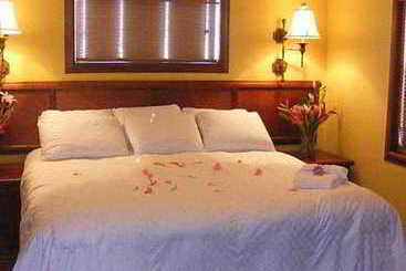 فندق Belize Legacy Beach Resort