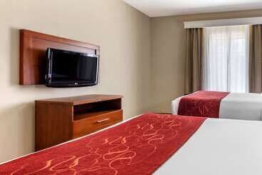 هتل Comfort Suites Shreveport West I20