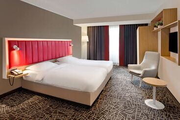 هتل آپارتمان Park Inn By Radisson Bucharest Hotel & Residence