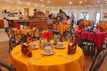 Sunbeach Hotel & Resort