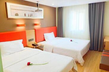 هتل 7days Premium Changsha Yuelu Shanhu Branch
