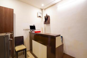 Hotelli Oyo 62582  Sunshine