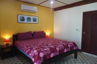 ユースホステル Sea Breeze House, Naiplao Beach