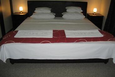 هتل Feniks Požarevac