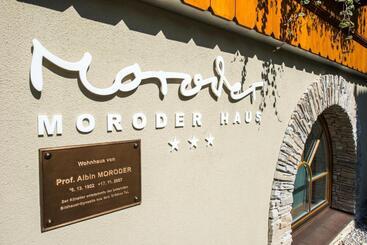פנסיון Moroder Haus