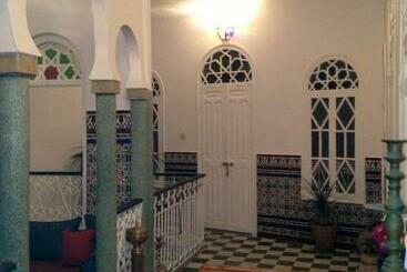 Riad Dar Nakhla Naciria