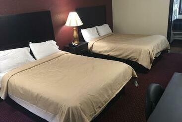 Super 9 Motel Troy