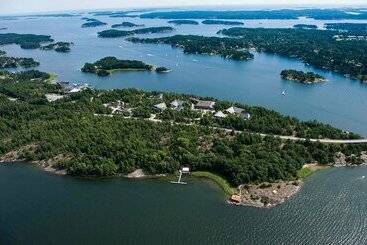 ホテル Djurönäset