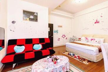 تختخواب و صبحانه Hai Yang Feng Qing Homestay