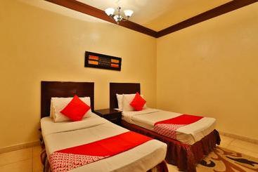酒店 Al Yamama Palace Hilal Branch By Oyo Rooms