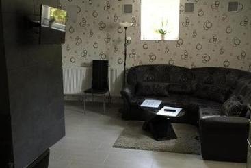 پانسیون Varkerulet Apartman