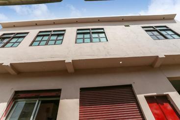 בית מלון כפרי Spot On 79515 Ap Bloom