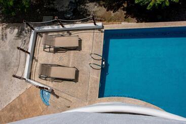 מלון דירות La Loma Suites