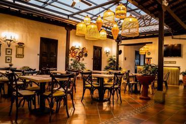 هتل Boutique Casa Grande