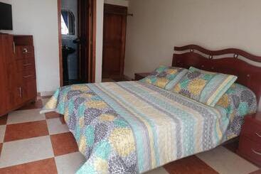بنسيون Hospedaje Rodal