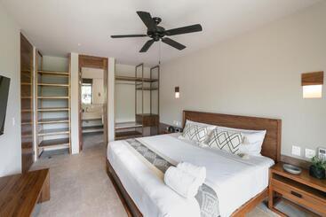 هتل آپارتمان Zereno Tulum Beach Club Access