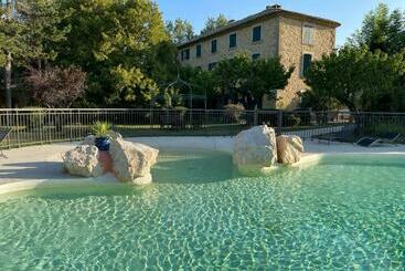 צימר La Bastide Des Princes