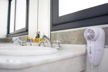 هتل آپارتمان Guemes Apart Nueva Cordoba