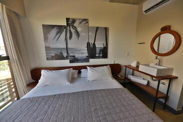 בית מלון כפרי 9006 Suites Natal