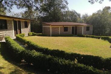 Отель Casa Manning Y Salón La Troje By Rotamundos