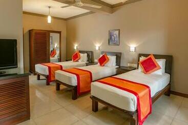 Отель Kings Ridge Kandy