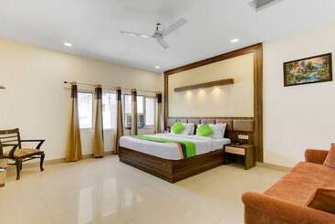 ホテル Treebo Trend Amritsar Regency