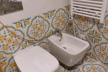 Пансион La Croce Dei Templari   Very Central With Parking