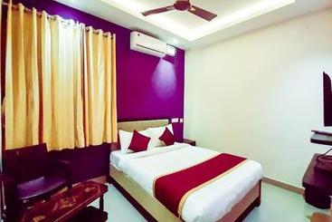 Отель Abedrooms Budget Stay Thanjavur