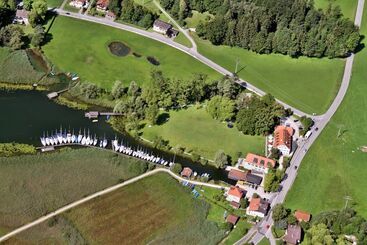 호텔 Aiterbach Am Chiemsee