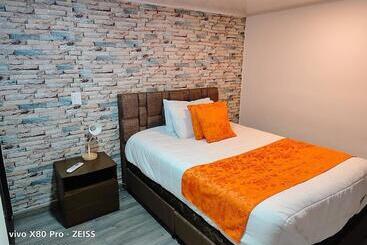 酒店 Kristal Ferial